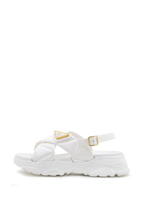 Sandalia en Eva Correas Cruzadas y Plaqueta Metálica