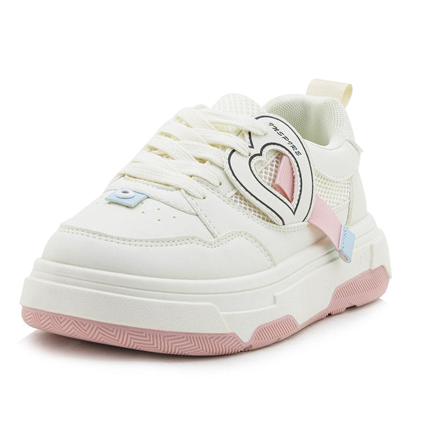 Tenis Corazón Lateral con Cinta