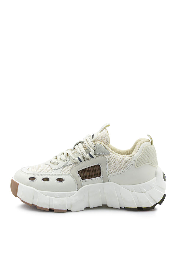 Tenis Casuales Elaborados En Mesh Y Pu Con Formas En Lateral