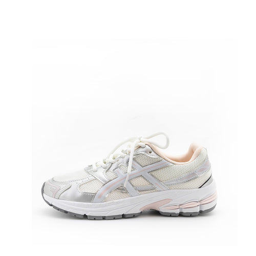 Tenis En Mesh Con Detalles Metalizados